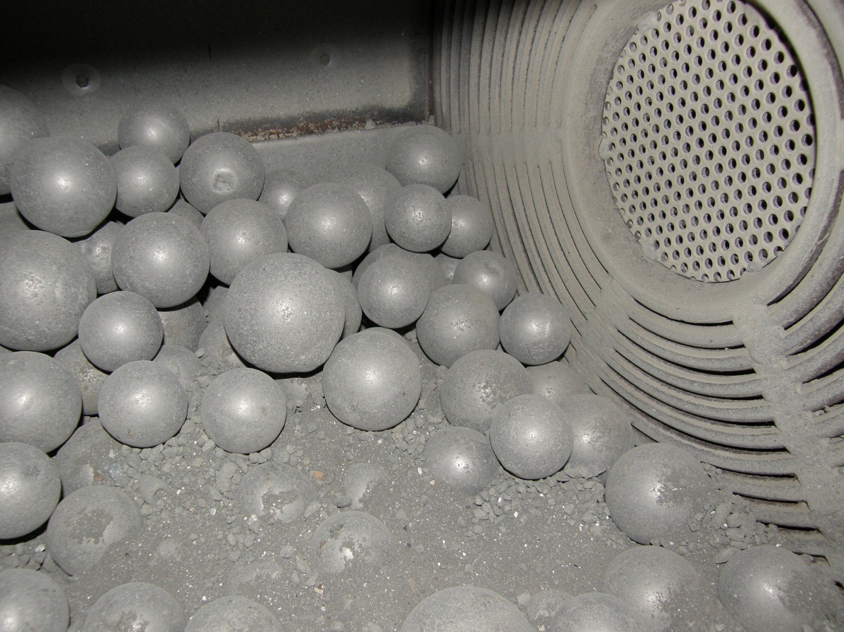 Cement mill